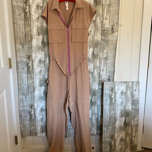 Fabletics Harmony Woven Jumpsuit Lisa Koshy tan 2X - Picture 2 of 9